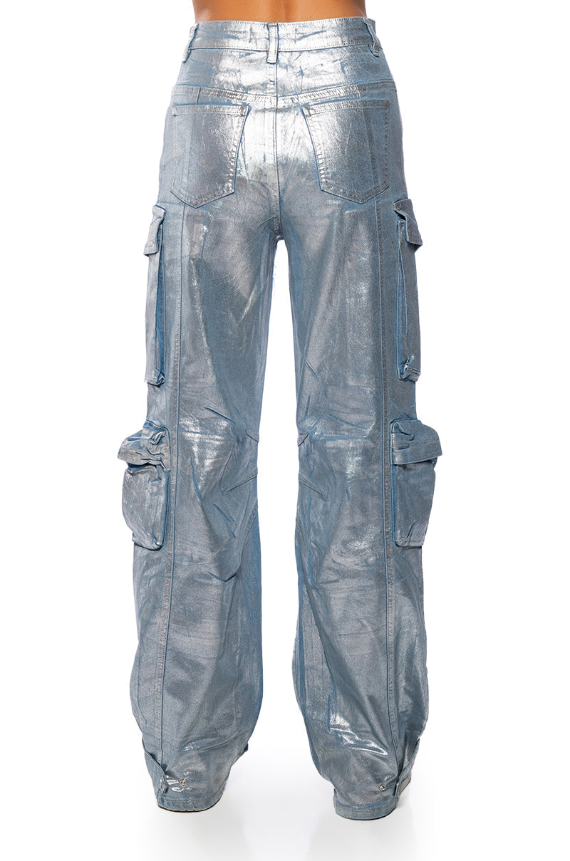 LA ISLA METALLIC CARGO JEANS