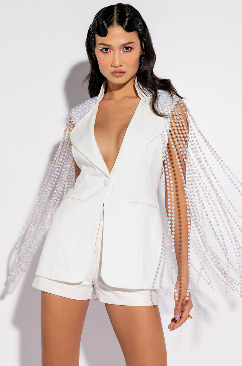 LA MODA PEARL SHOULDER PAD BLAZER