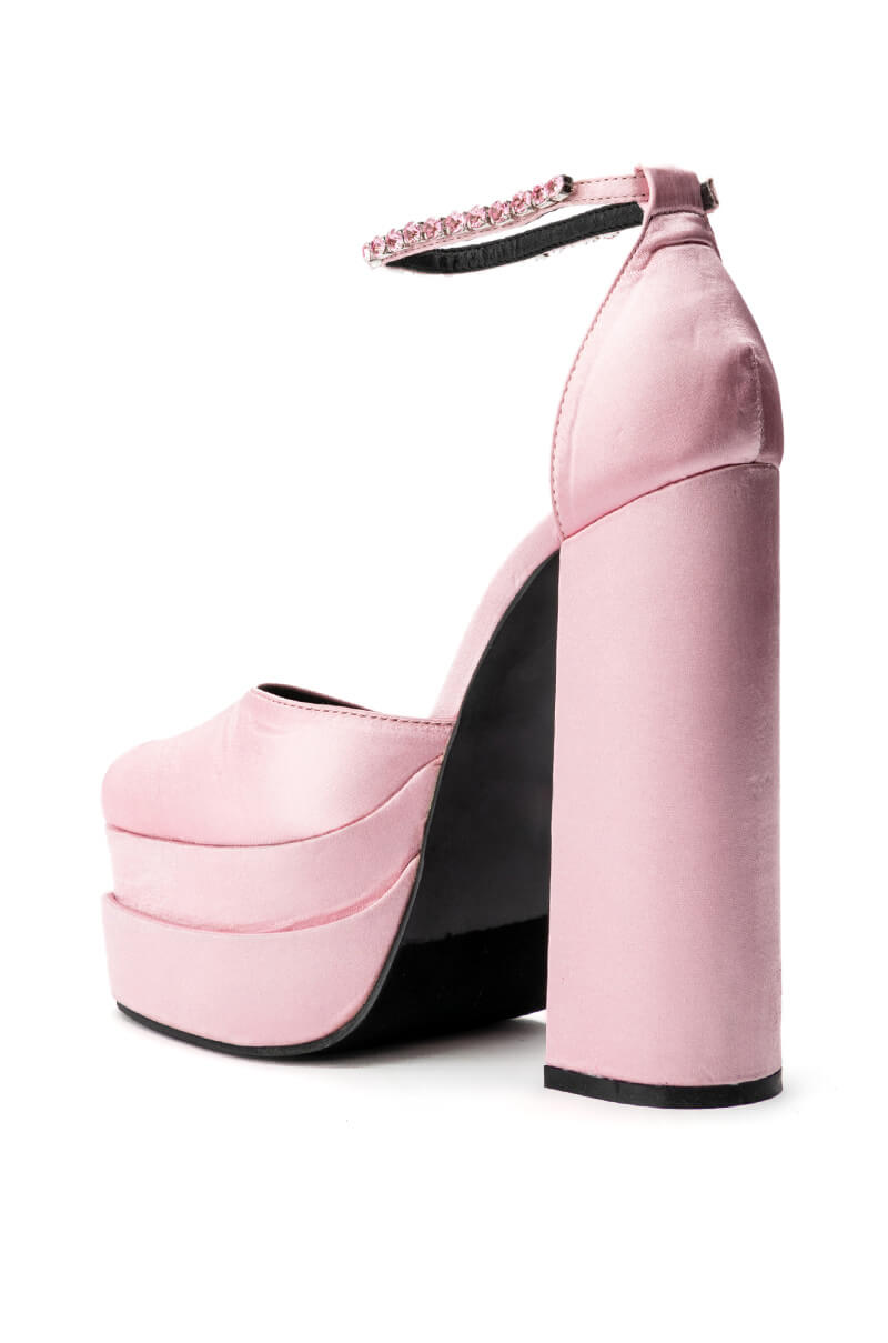 SATIN PLATFORM PUMP IN PINK