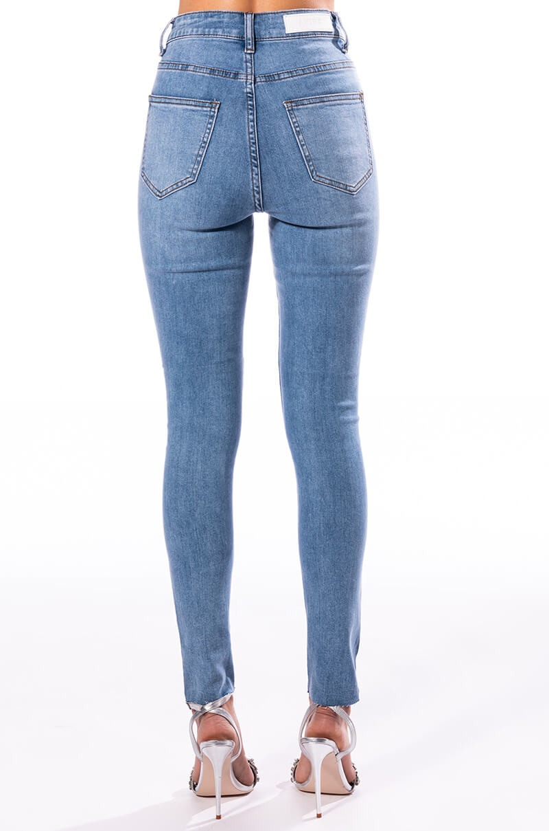 SEXY RHINESTONE DENIM HIGH RISE DENIM
