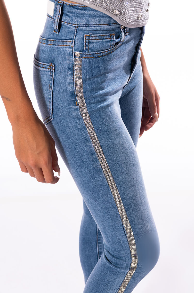 SEXY RHINESTONE DENIM HIGH RISE DENIM