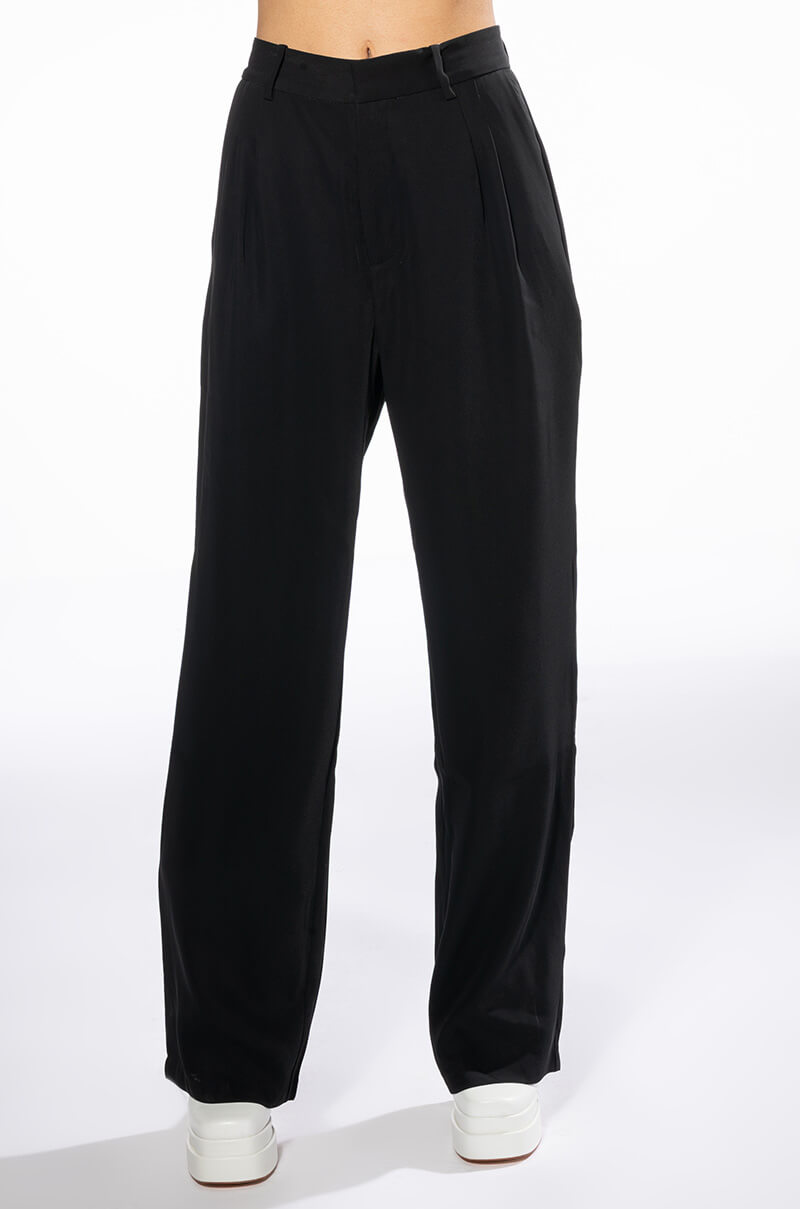 LOGAN WIDE LEG TROUSER
