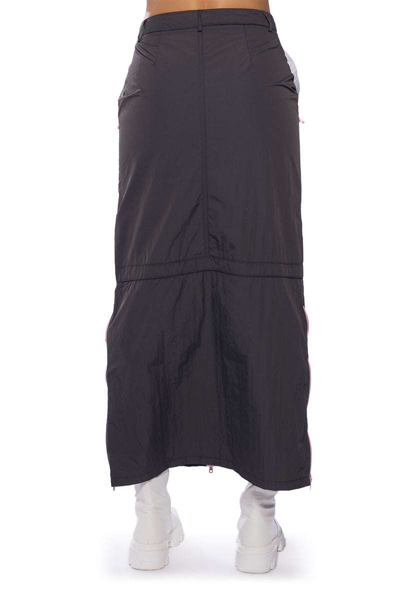 LOLA NYLON CARGO SKIRT