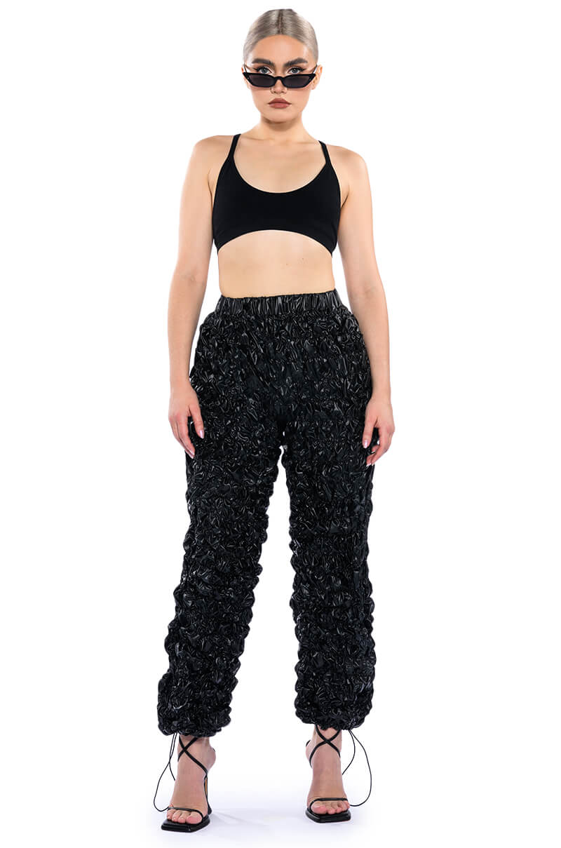 LOSE CONTROL TEXTURED PANTS