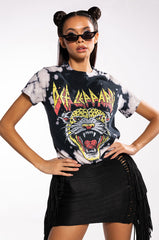 LOVE BITES TIE DYE GRAPHIC BAND TSHIRT