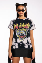 LOVE BITES TIE DYE GRAPHIC BAND TSHIRT