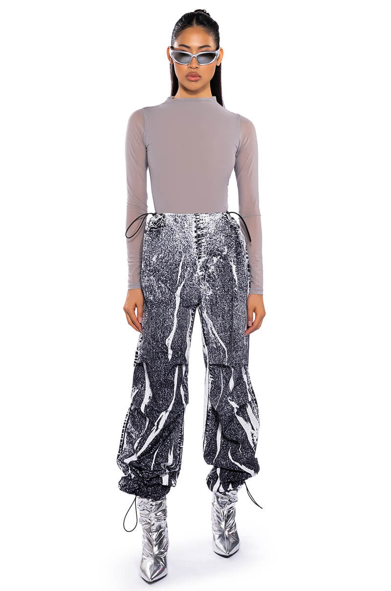 MACY FAUX DENIM LOOK PARACHUTE PANT