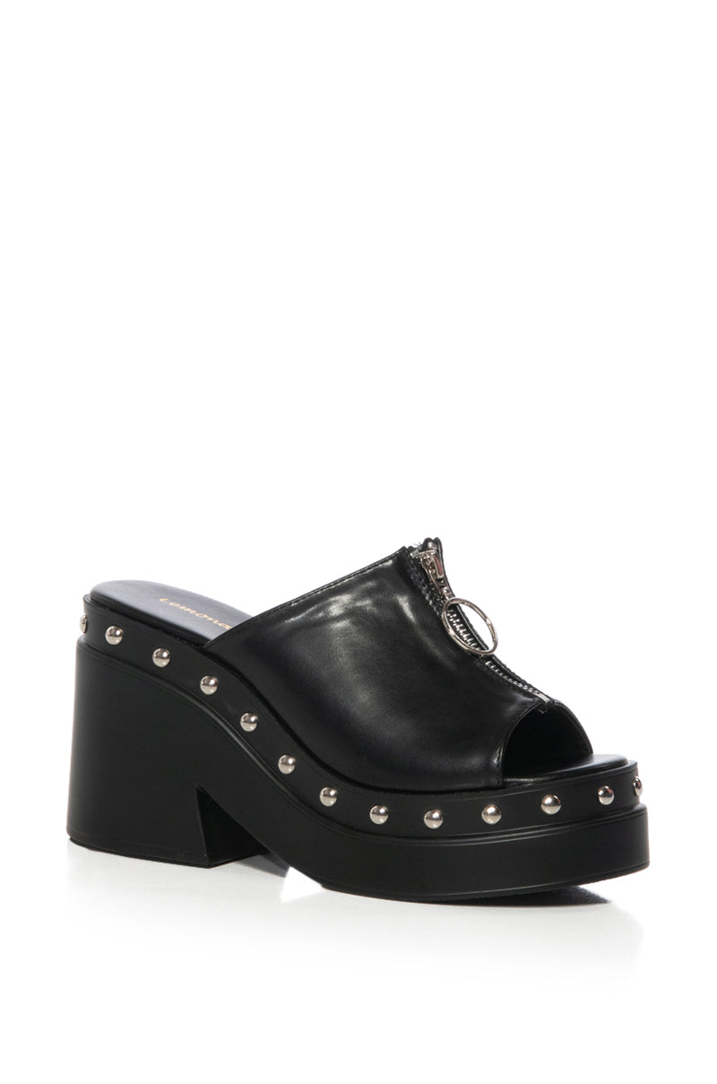 RAMI CHUNKY SANDAL IN BLACK
