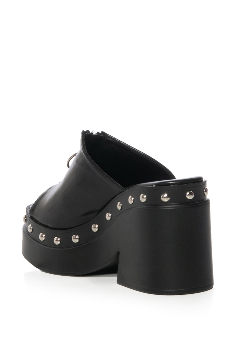 RAMI CHUNKY SANDAL IN BLACK