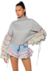MODERN ESSENCE RUFFLE DENIM SHORT