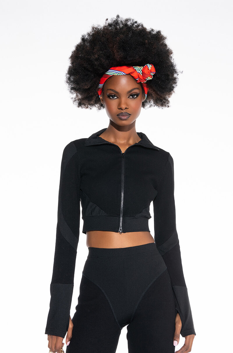 CHARIS RIBBED CROP ZIP TURTLENECK