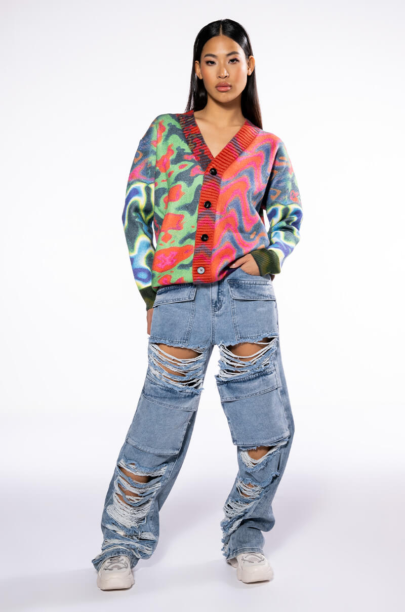 NEVER STRESSED DISTRESSED RELAXED FIT JEANS