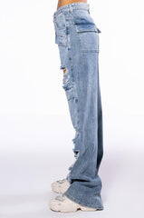 NEVER STRESSED DISTRESSED RELAXED FIT JEANS
