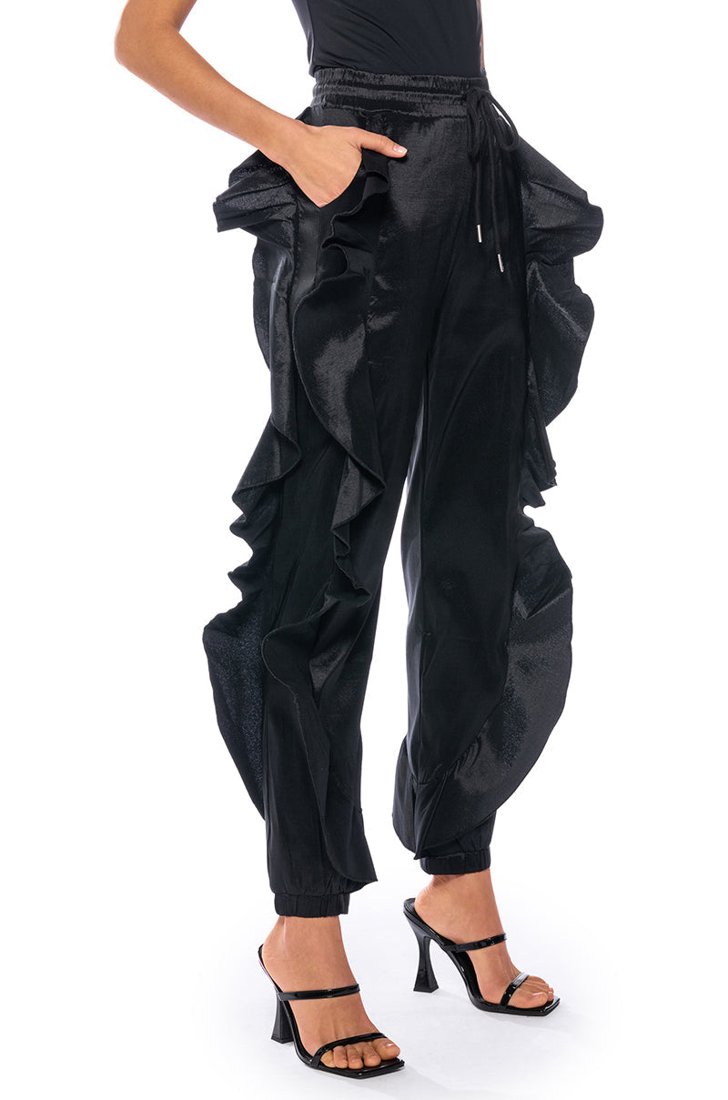 MELANIE RUFFLE DETAILED JOGGER