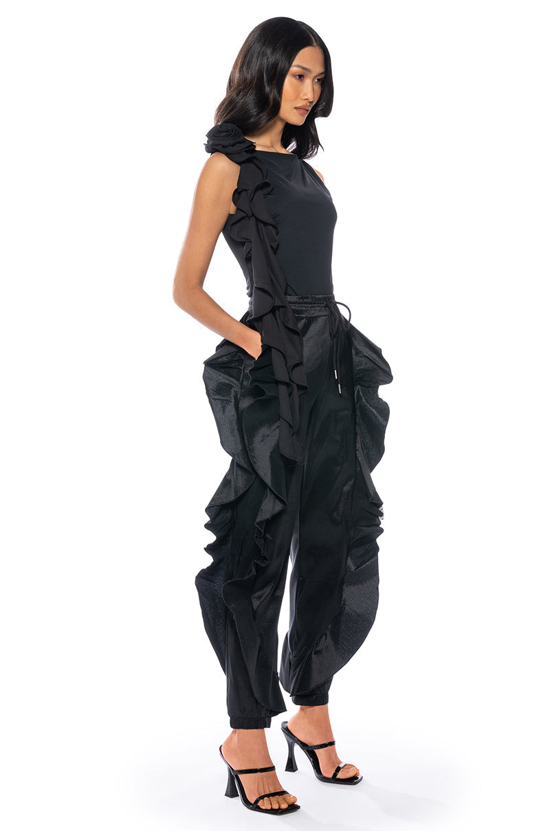 MELANIE RUFFLE DETAILED JOGGER