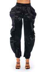 MELANIE RUFFLE DETAILED JOGGER