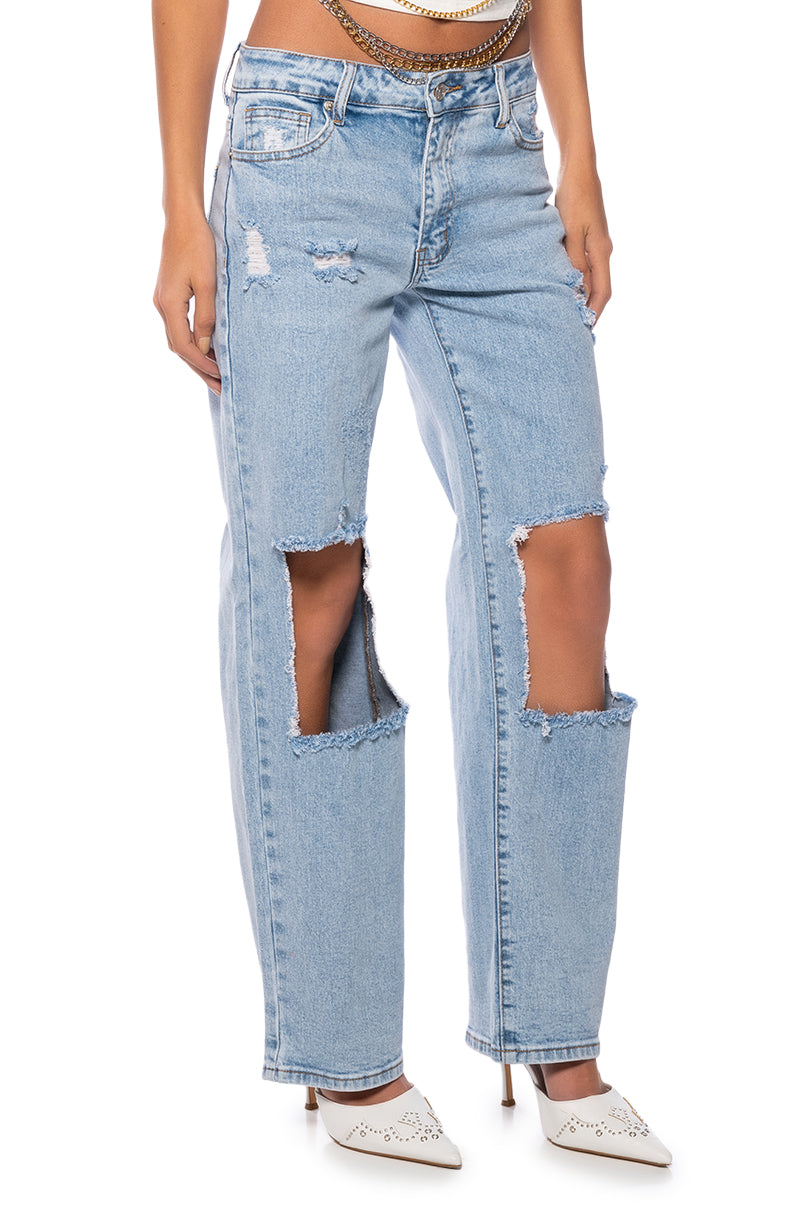 NO PROMISES LOW RISE DISTRESSED JEANS