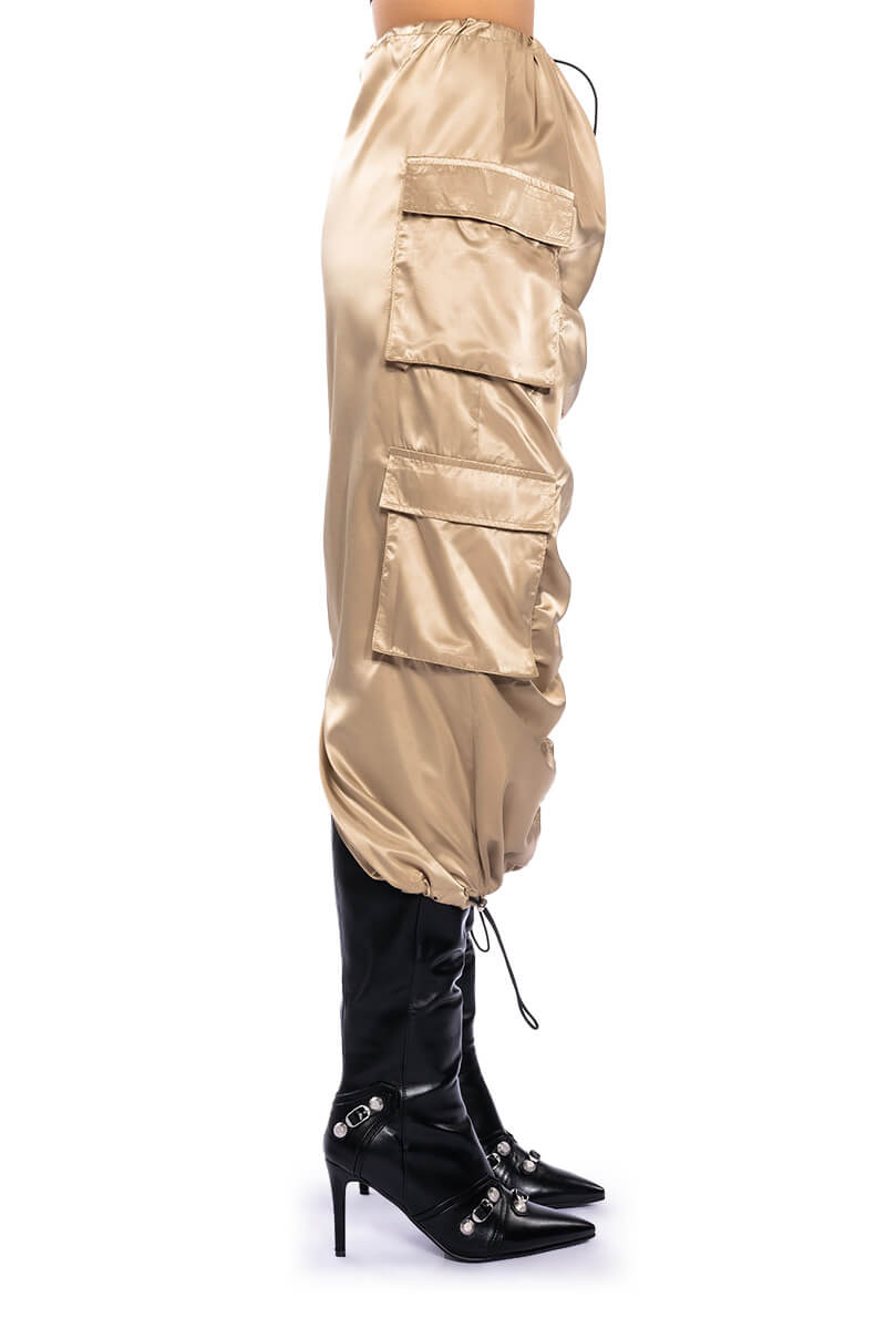 NO STOPPIN ME CARGO MIDI SKIRT