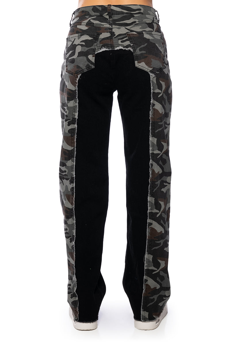 NOT YOURS BOYFRIEND FIT JEANS