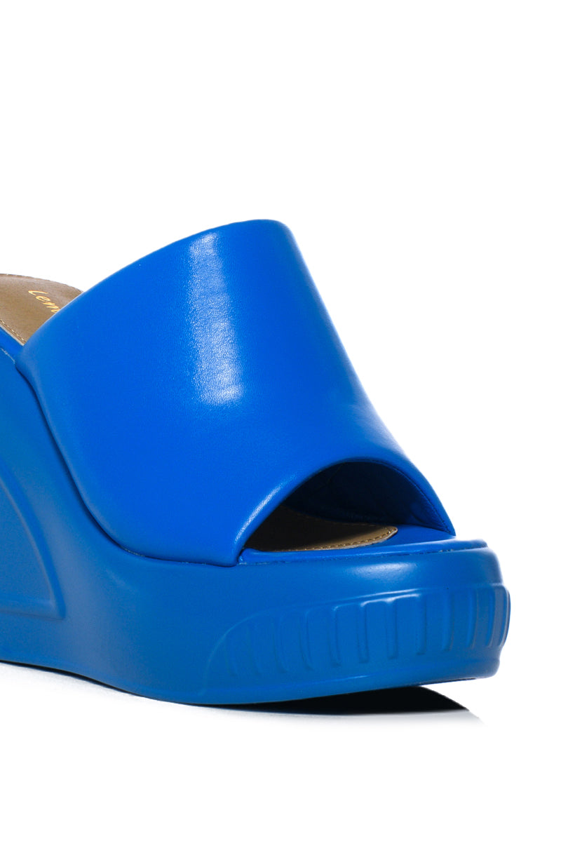 OCEAN EYES BLUE WEDGE SANDAL