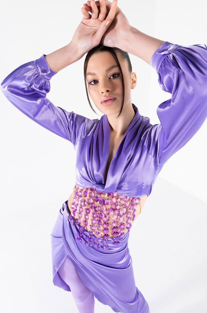ON MY LEVEL TWIST FRONT SATIN CROP BLOUSE