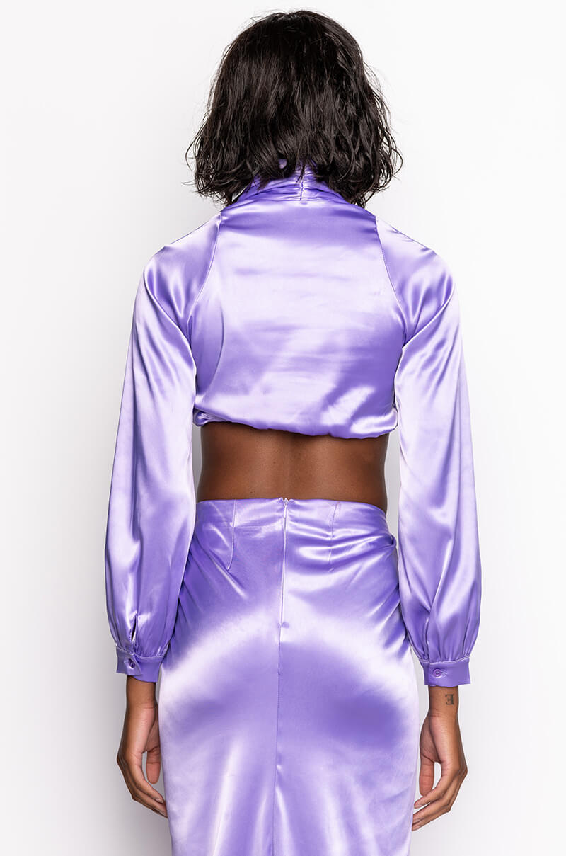 ON MY LEVEL TWIST FRONT SATIN CROP BLOUSE