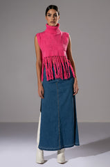 ON PURPOSE SLEEVELESS TURTLENECK FRINGE SWEATER IN PINK