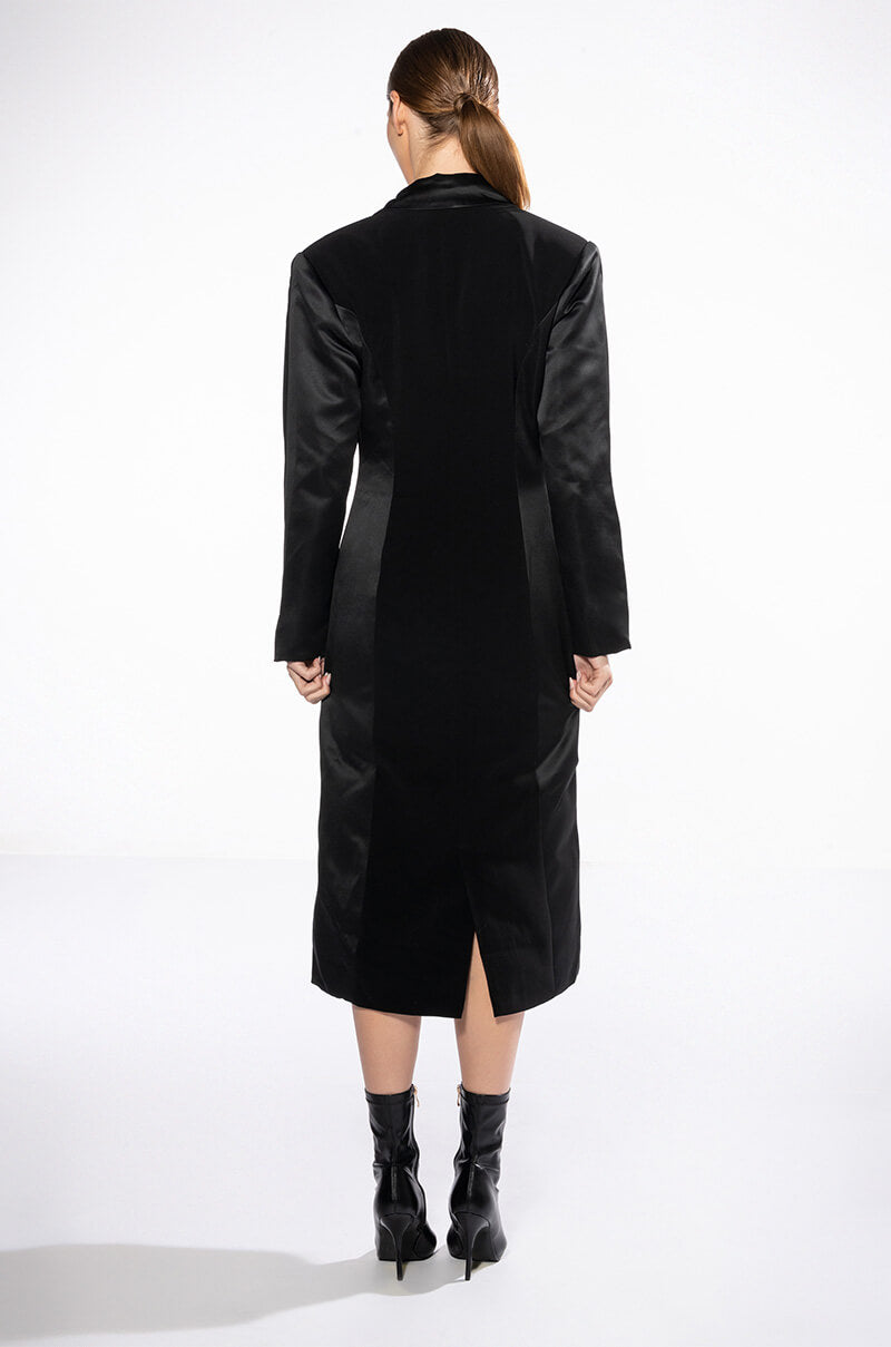 ON THE TOWN SATIN LAPEL TRENCH
