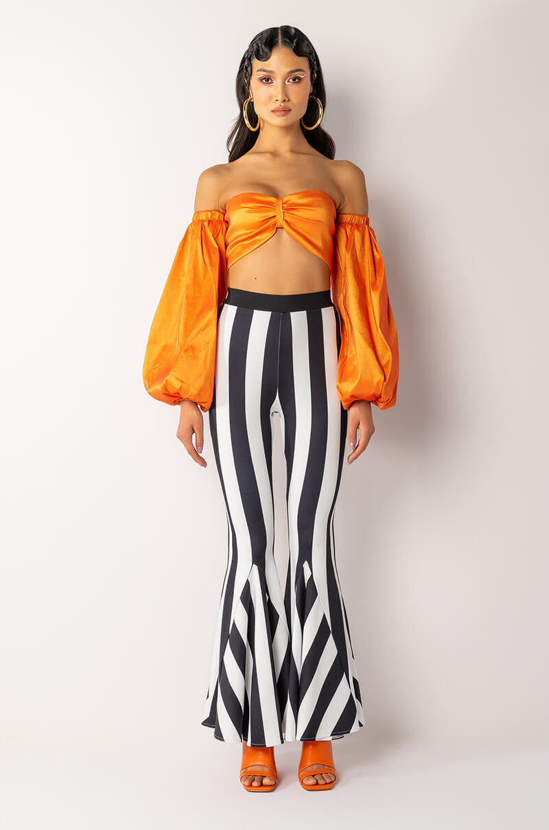 ONLY ONE OFF THE SHOULDER BLOUSE