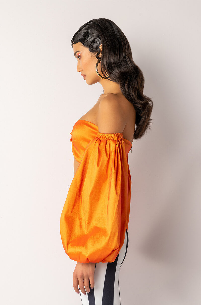 ONLY ONE OFF THE SHOULDER BLOUSE