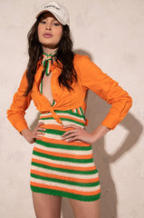 FRONT OF THE LINE TIE BACK CROPPED POPLIN BLOUSE