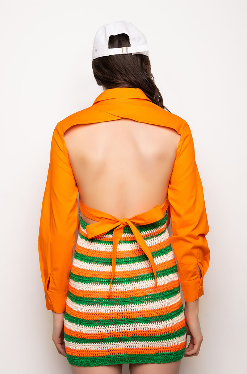 FRONT OF THE LINE TIE BACK CROPPED POPLIN BLOUSE