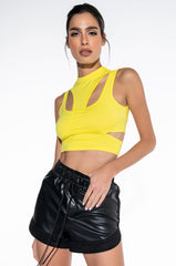 OTW CREW NECK CUTOUT CROPPED TANK