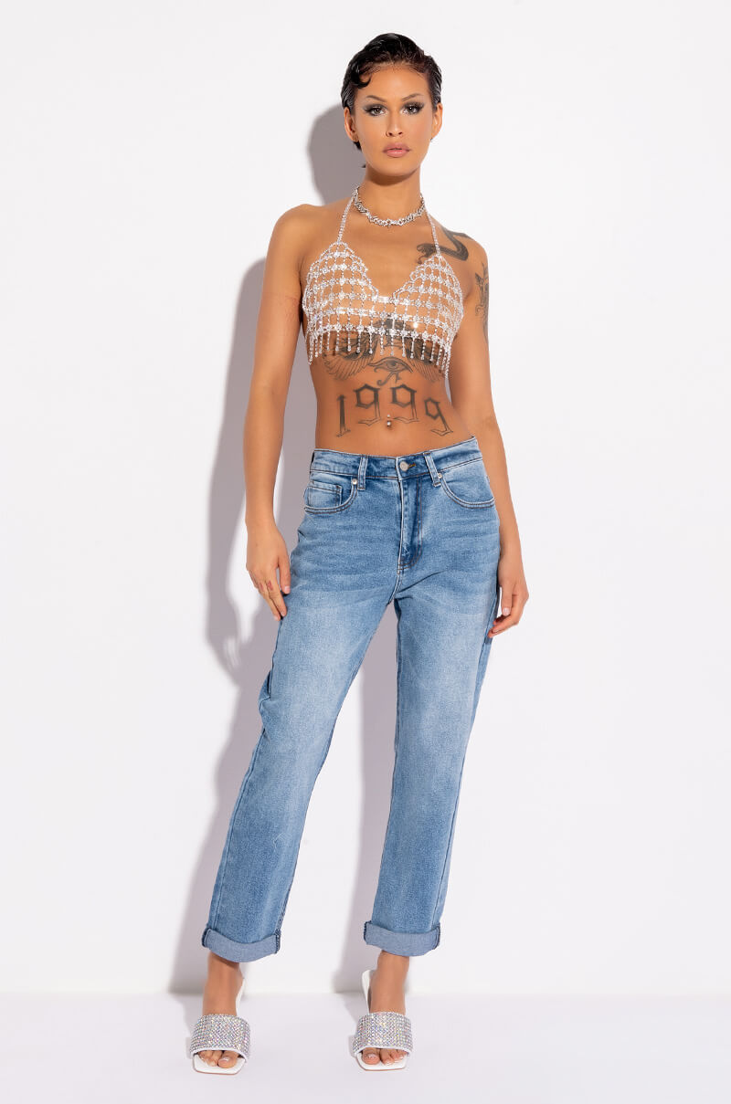 PARADISE MOM JEANS WITH RHINESTONE BACK POCKET