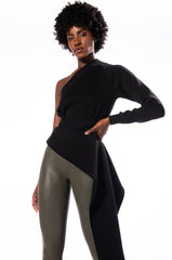 PERFECT MOMENT ASYMMETRICAL ONE SLEEVE SCUBA TOP