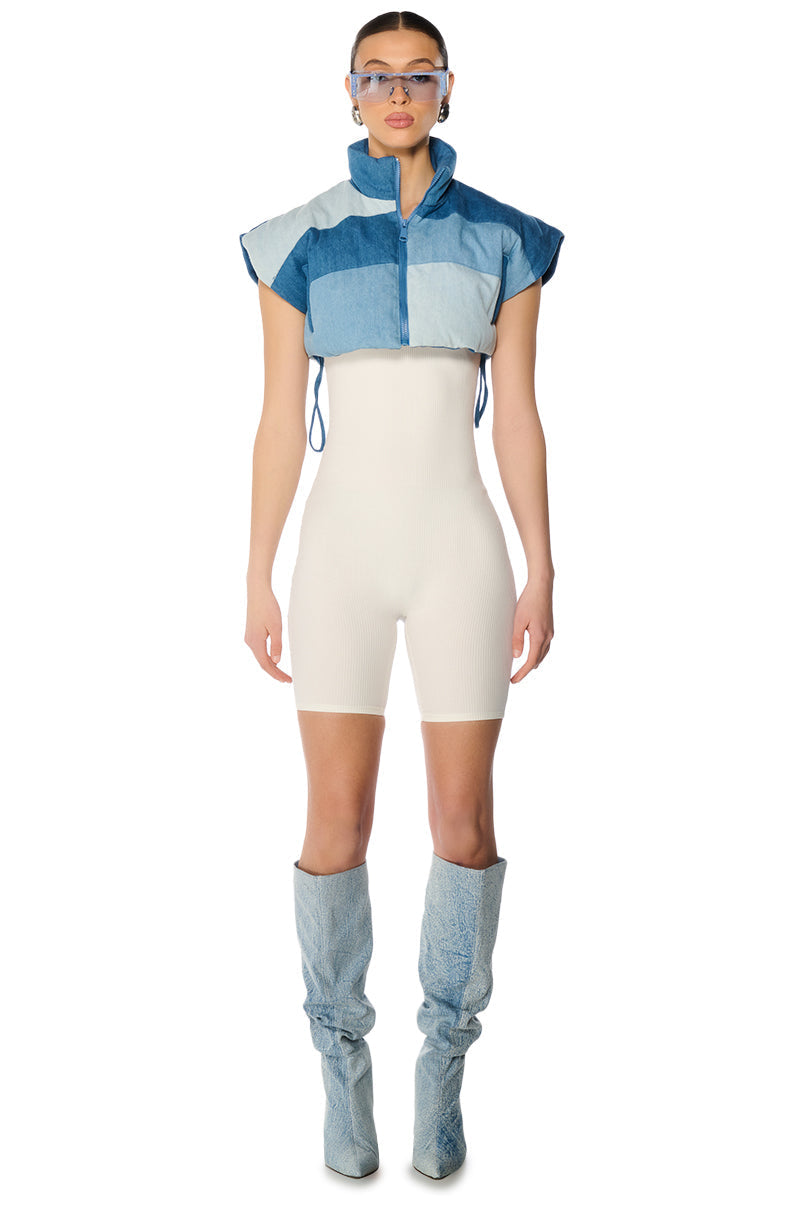 PERI PERI PUFFER VEST IN DENIM