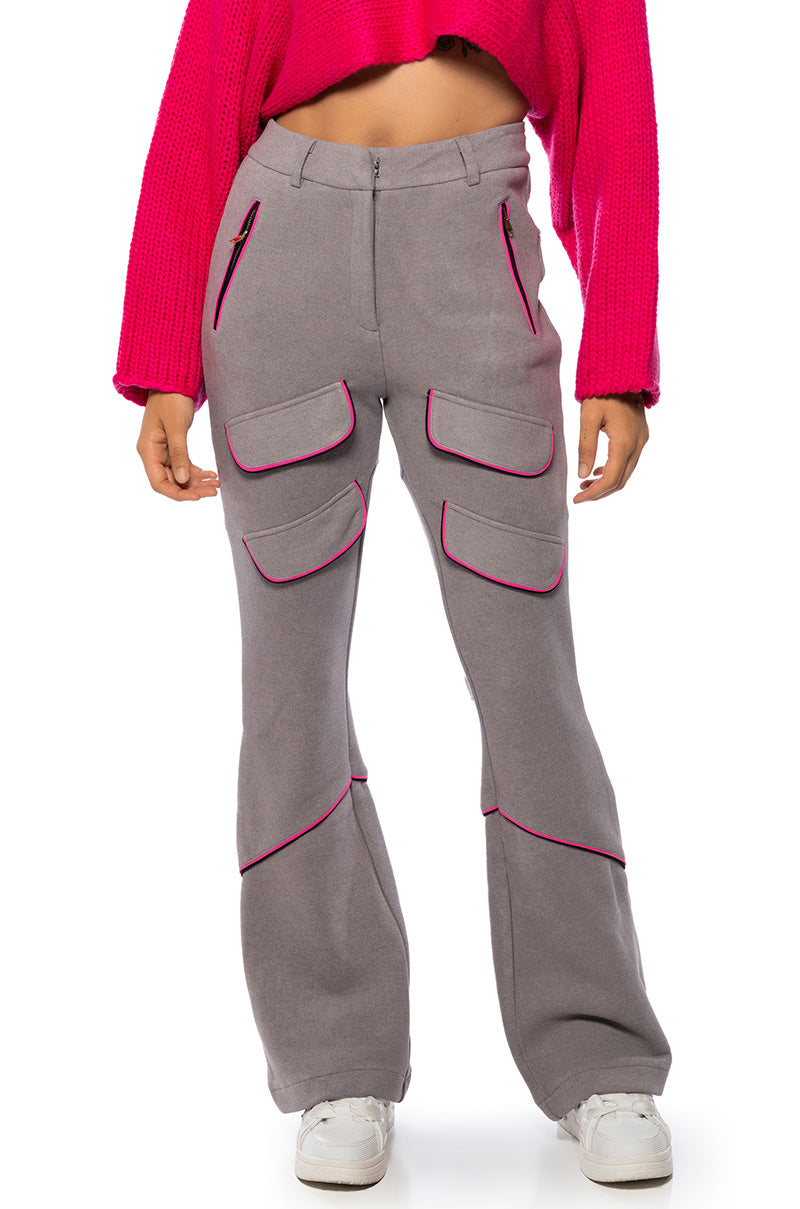 PINK FRIDAY KNIT FLARE TROUSER