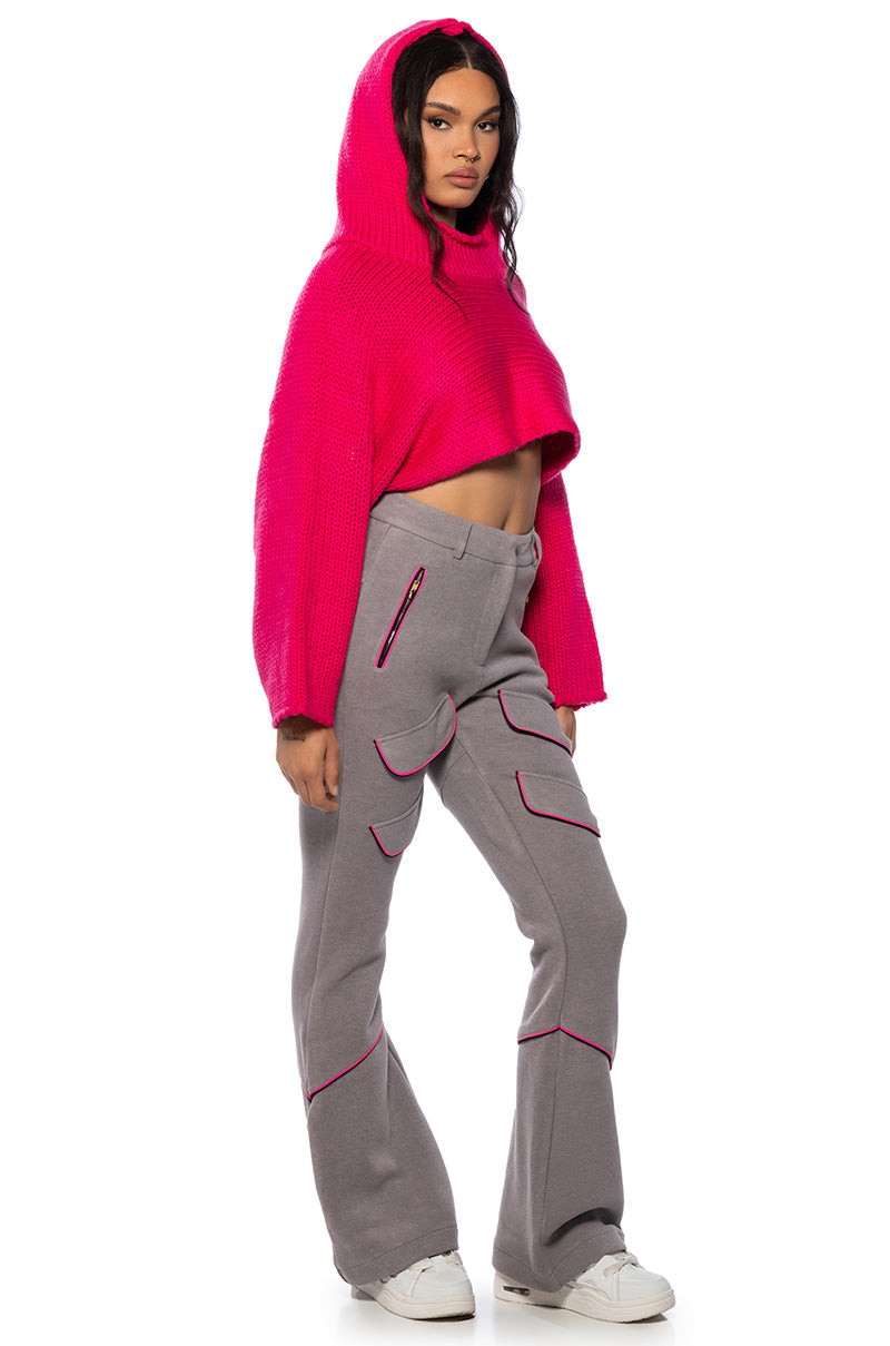 PINK FRIDAY KNIT FLARE TROUSER