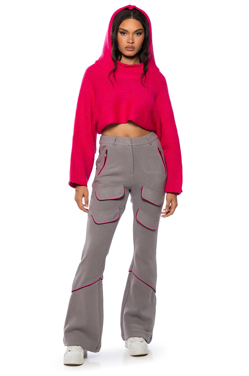 PINK FRIDAY KNIT FLARE TROUSER