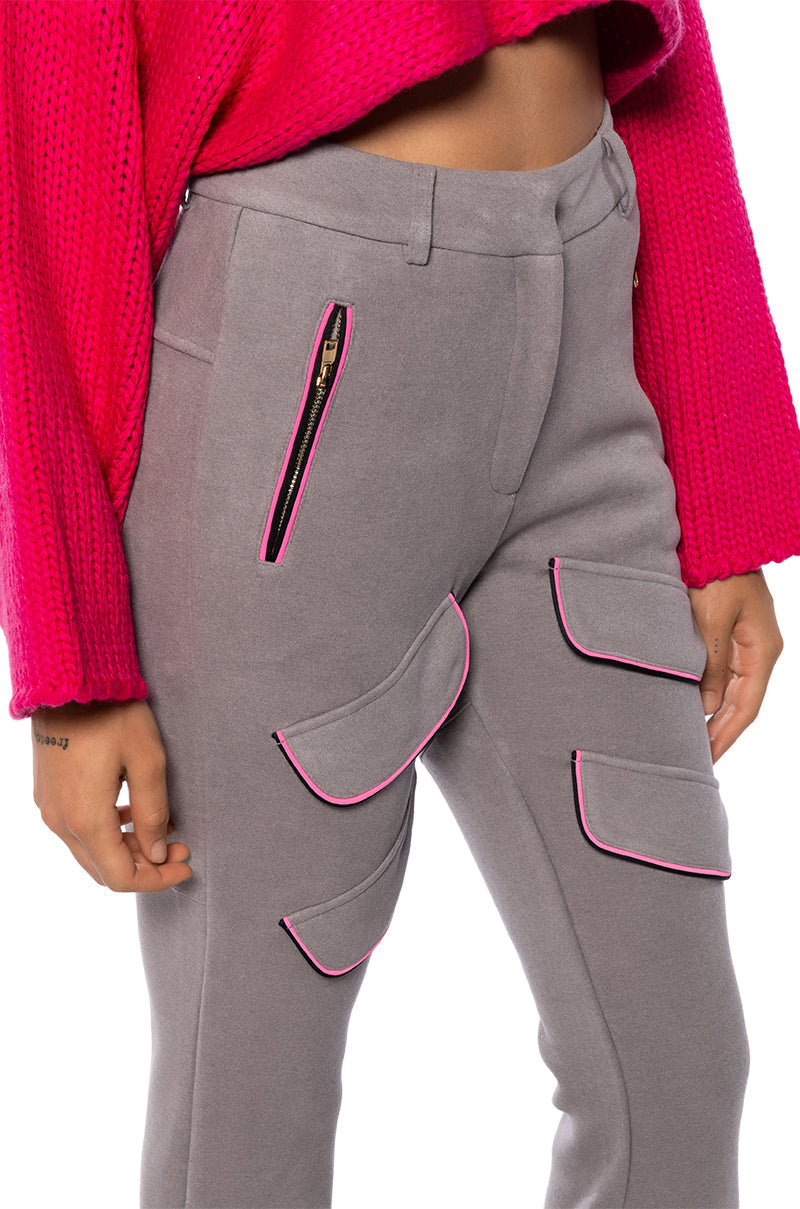 PINK FRIDAY KNIT FLARE TROUSER