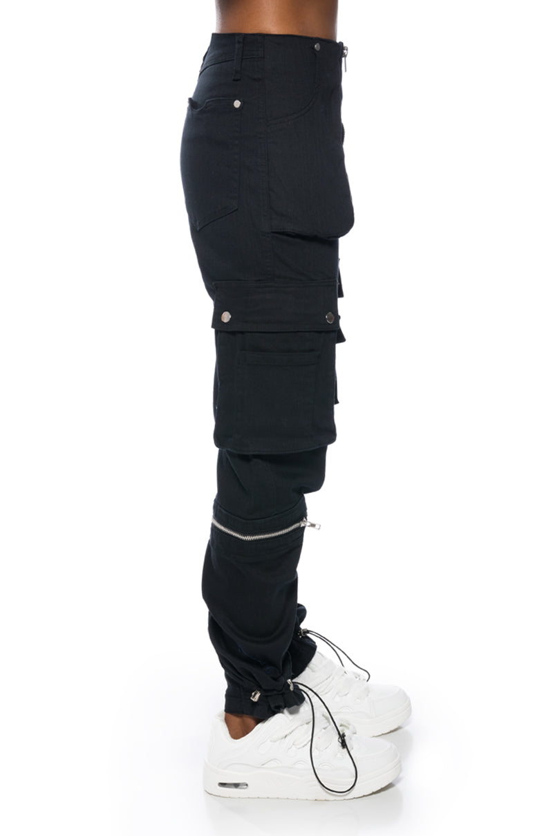 PLAY IT MID RISE STRAIGHT JEANS