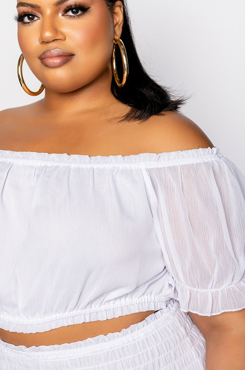 PLUS DELILAH OFF THE SHOULDER CROP TOP