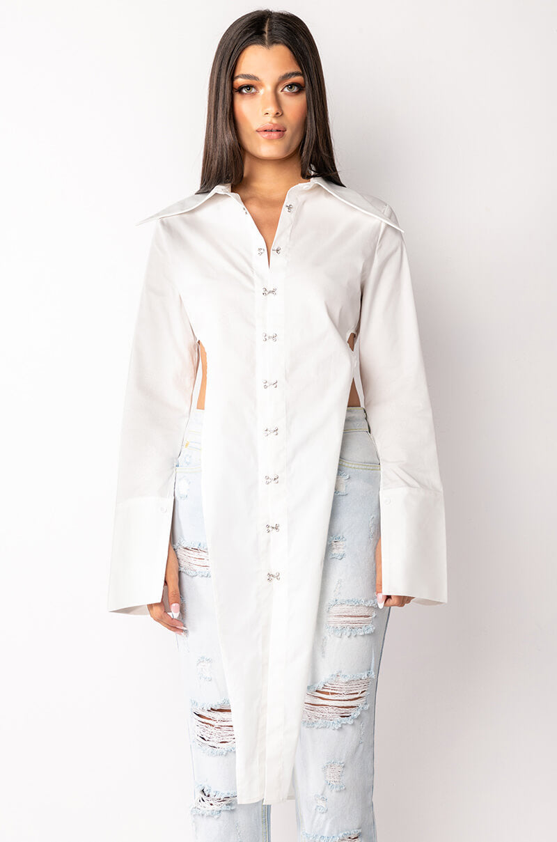STEVIE HIGH SLIT LONG SLEEVE BLOUSE