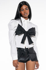 POSH PUFF SLEEVE CROP BUTTON DOWN BLOUSE