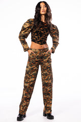 PRINTED CAMO CARGO PANT
