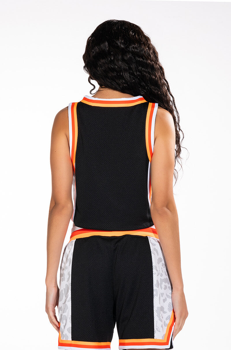 PUMA BOUT A BUCKET BALLIN' CROP JERSEY AOP