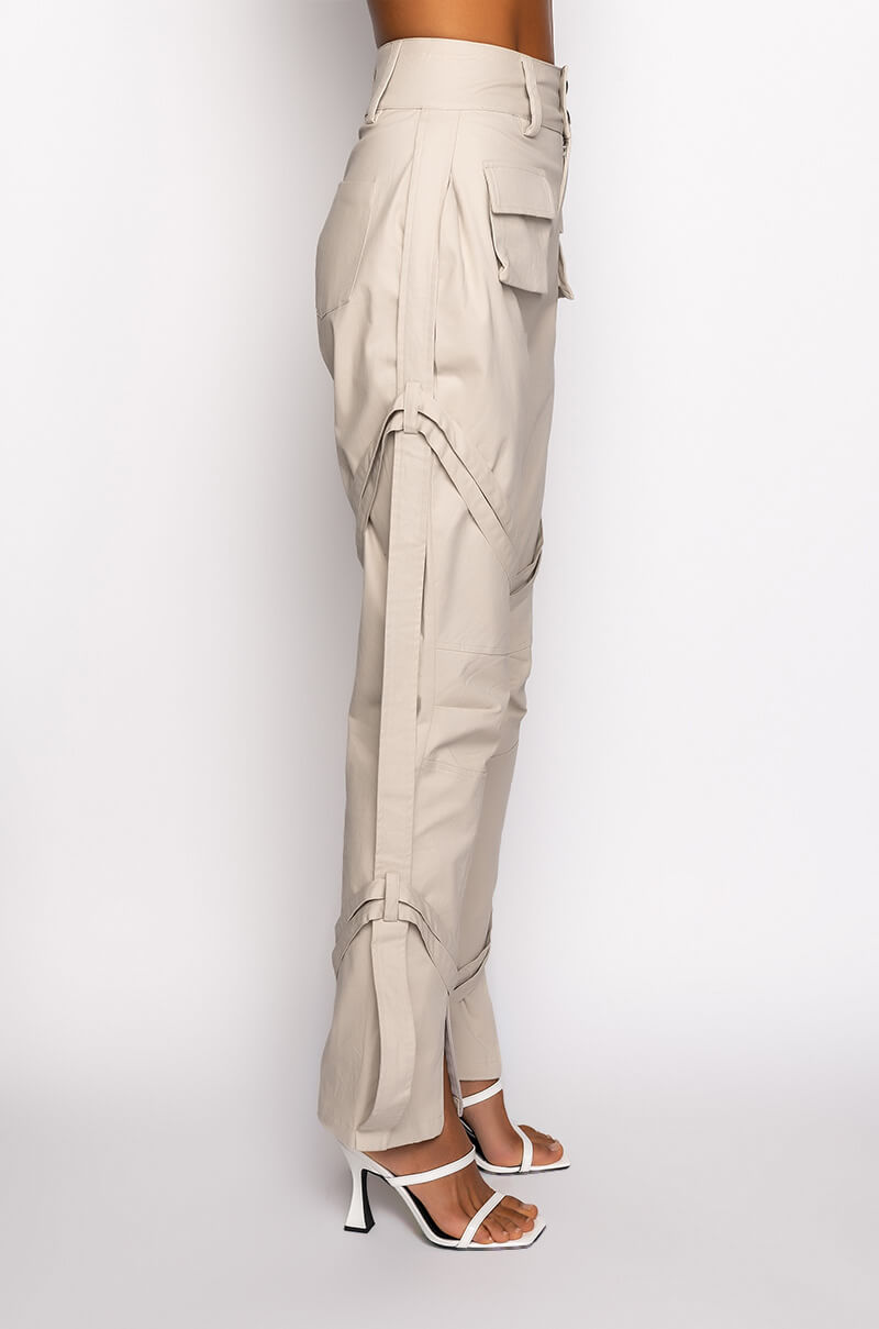 PUT IN WORK STRAPPY CARGO PANT