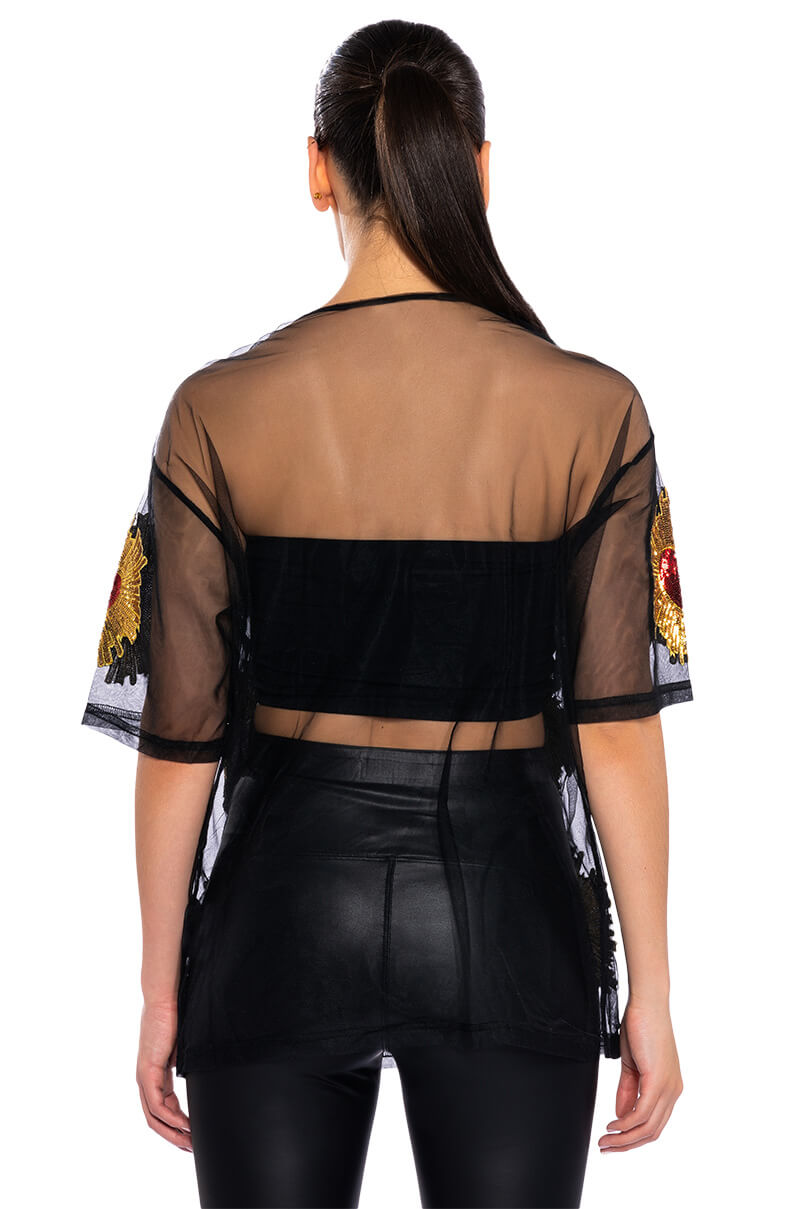 QUEEN OF HEARTS OVERSIZED MESH TEE