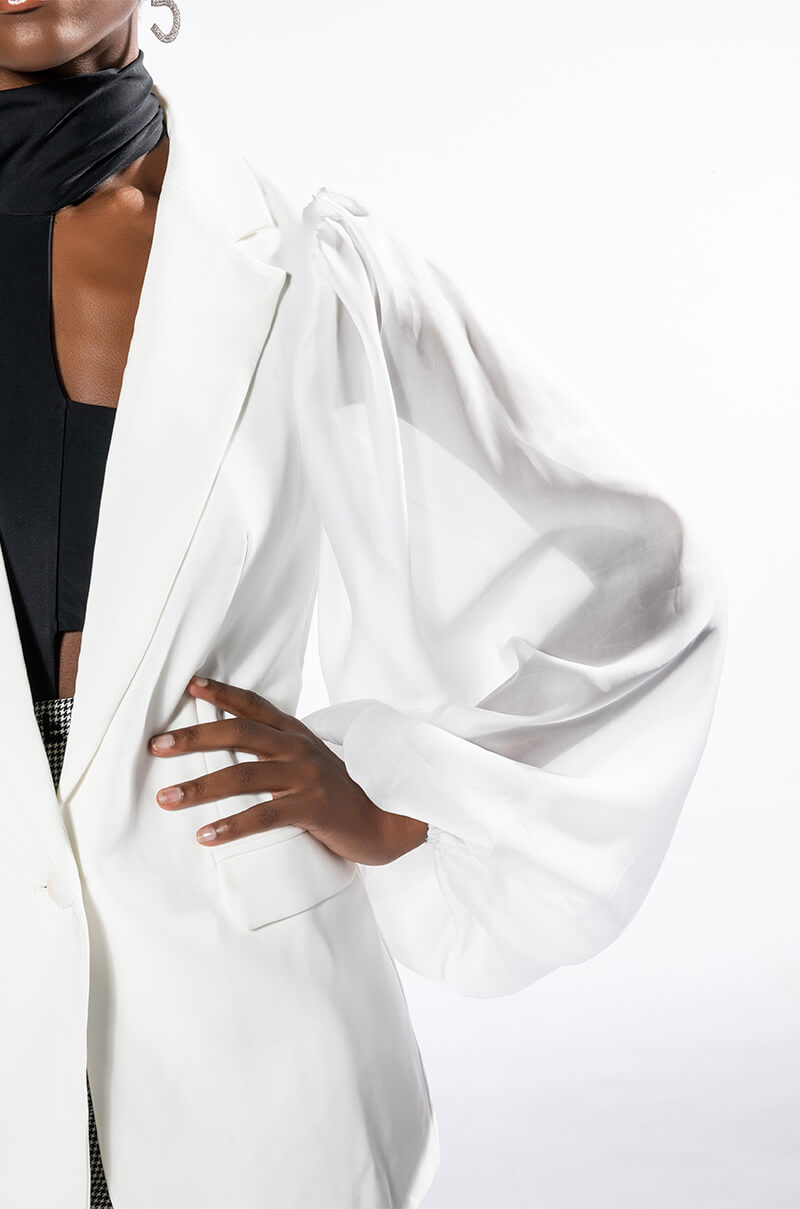 PRISCILLA PRESELY CHIFFON SLEEVE BLAZER