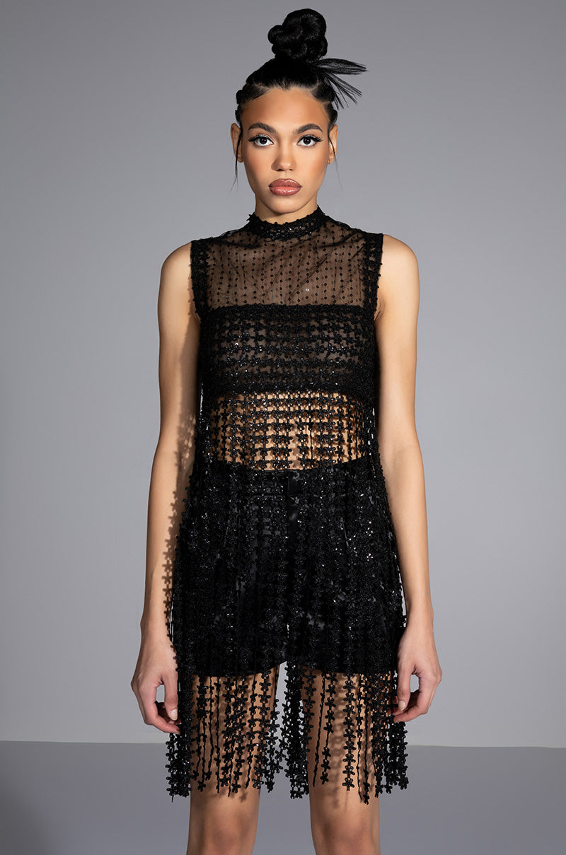 RIVER LACE FRINGED SLEEVELESS TOP